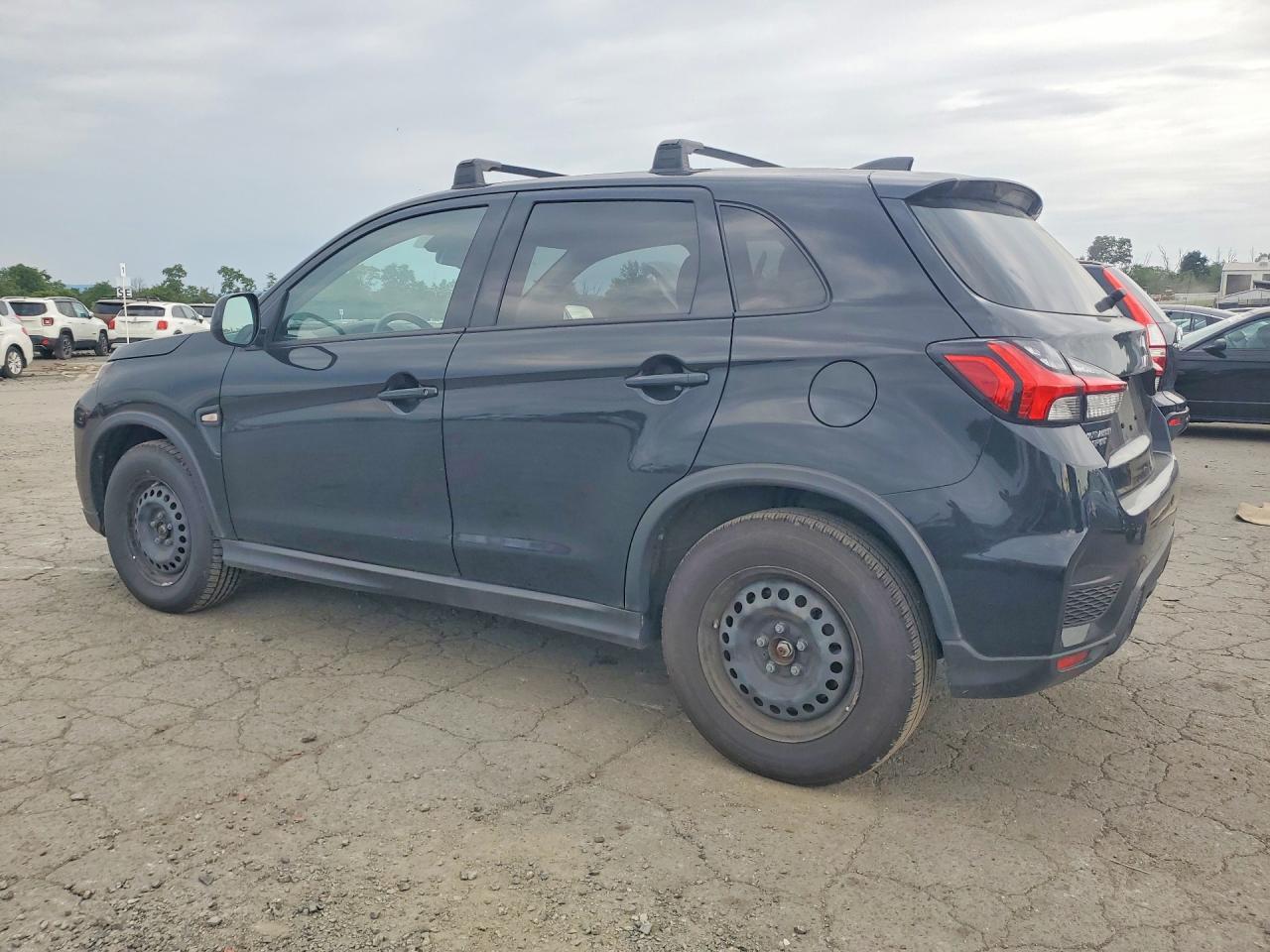 2024 Mitsubishi Outlander Sport S/Se - Фото 2