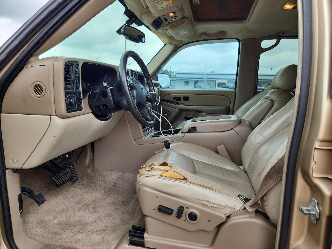2005 Chevrolet Tahoe K1500 - Image 7