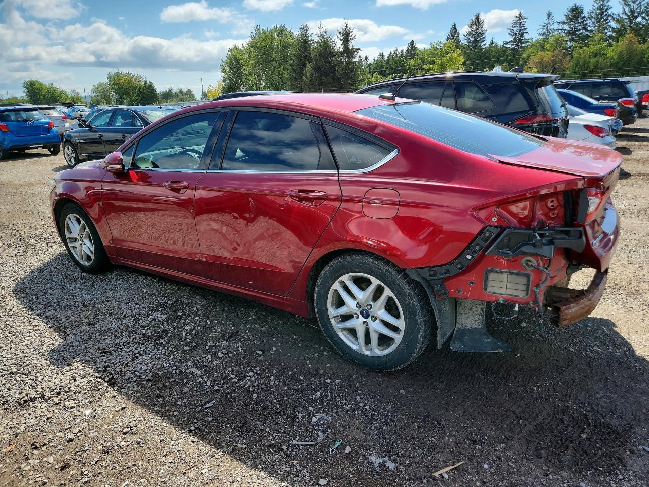 2016 Ford Fusion Se - Фото 2