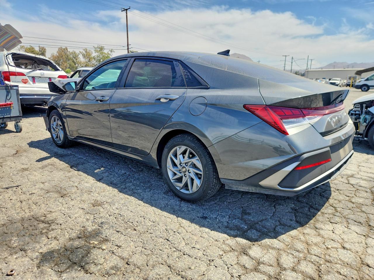 2025 Hyundai Elantra Hybrid Blue - Фото 2