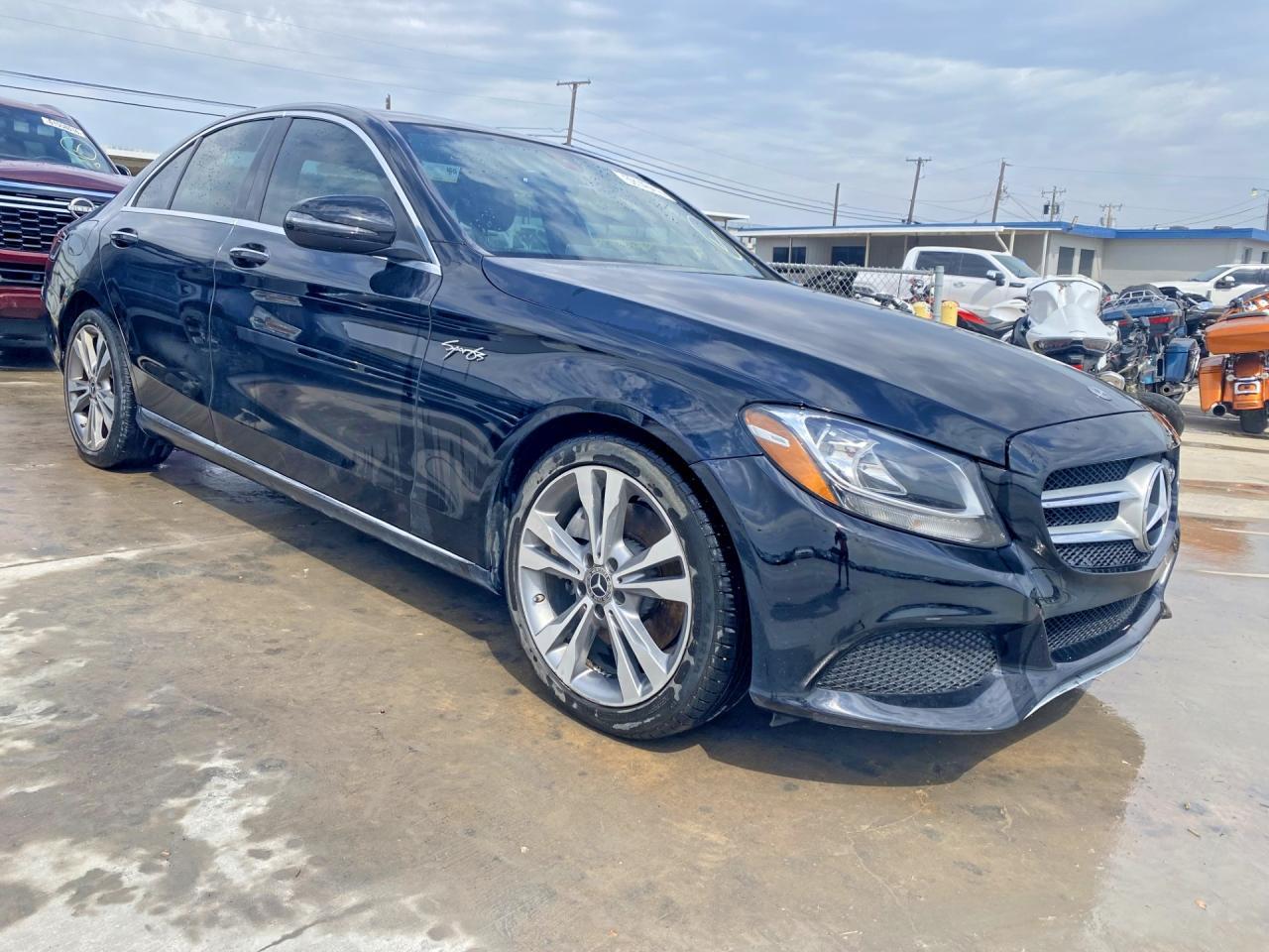 2018 Mercedes-Benz C 300 - Фото 4