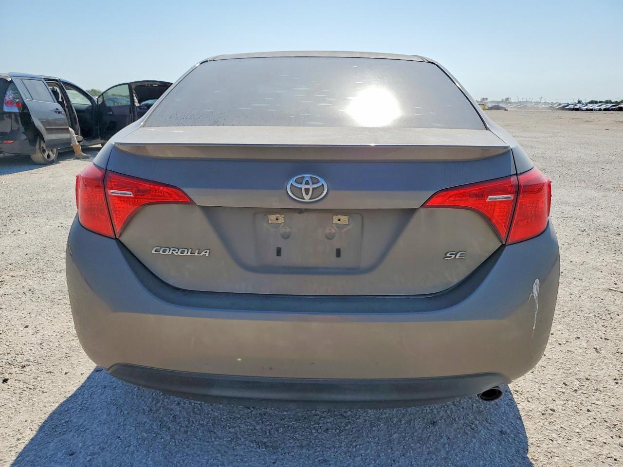 2019 Toyota Corolla Se - Image 6