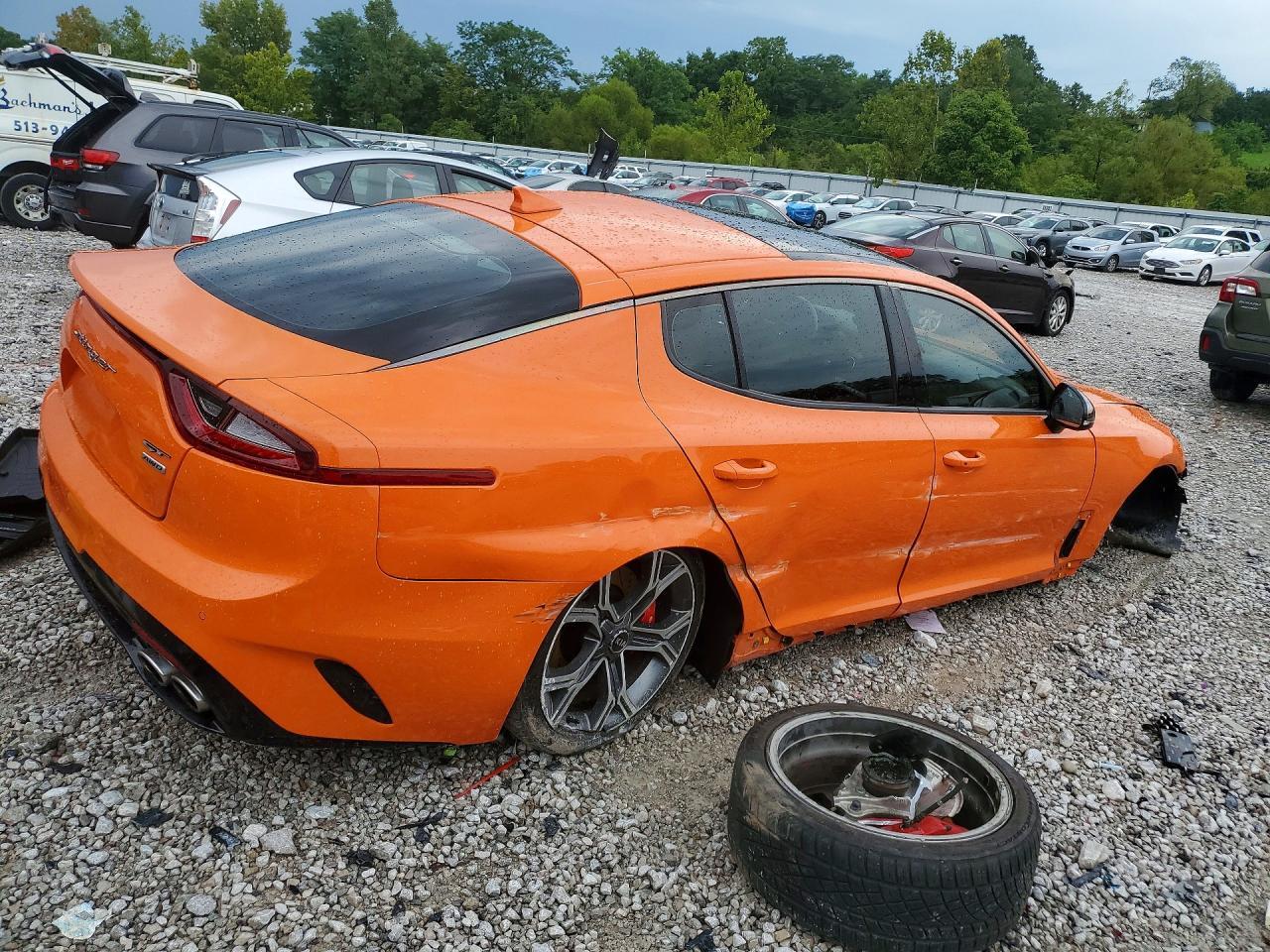 2020 Kia Stinger Gt2 - Фото 3