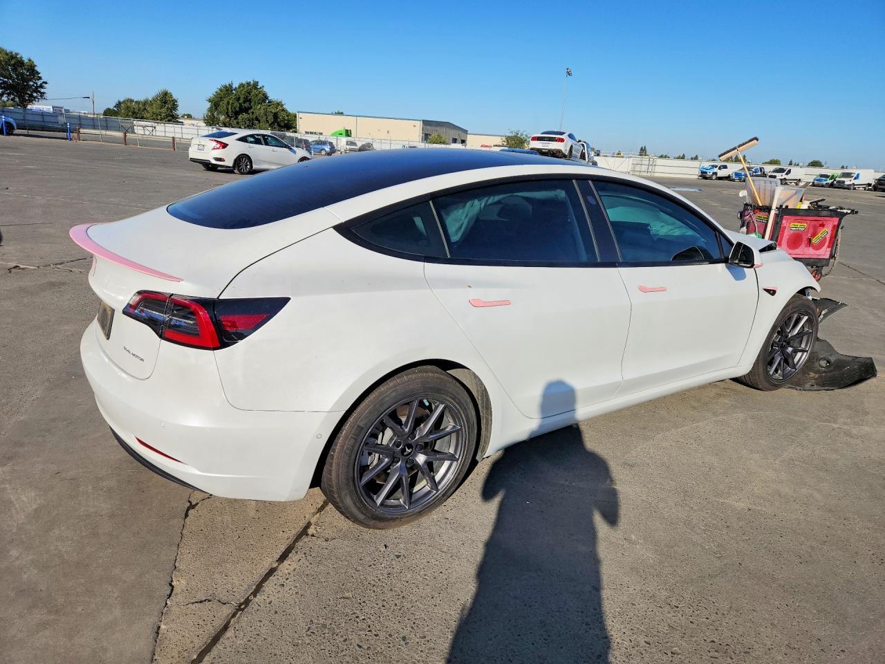 2022 Tesla Model 3 - Image 3