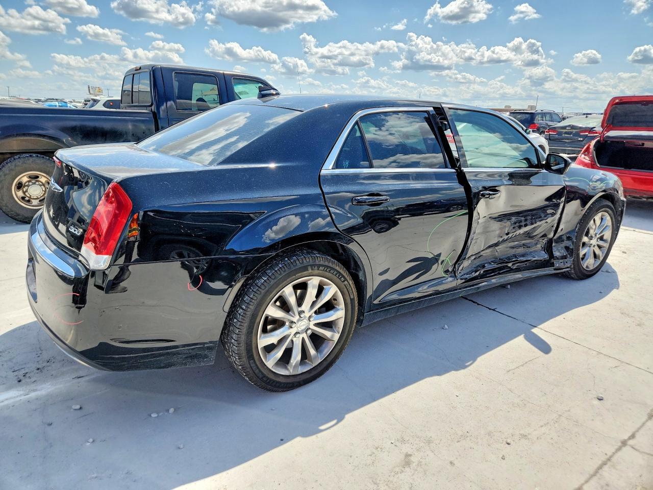 2015 Chrysler 300 Limited - Image 3