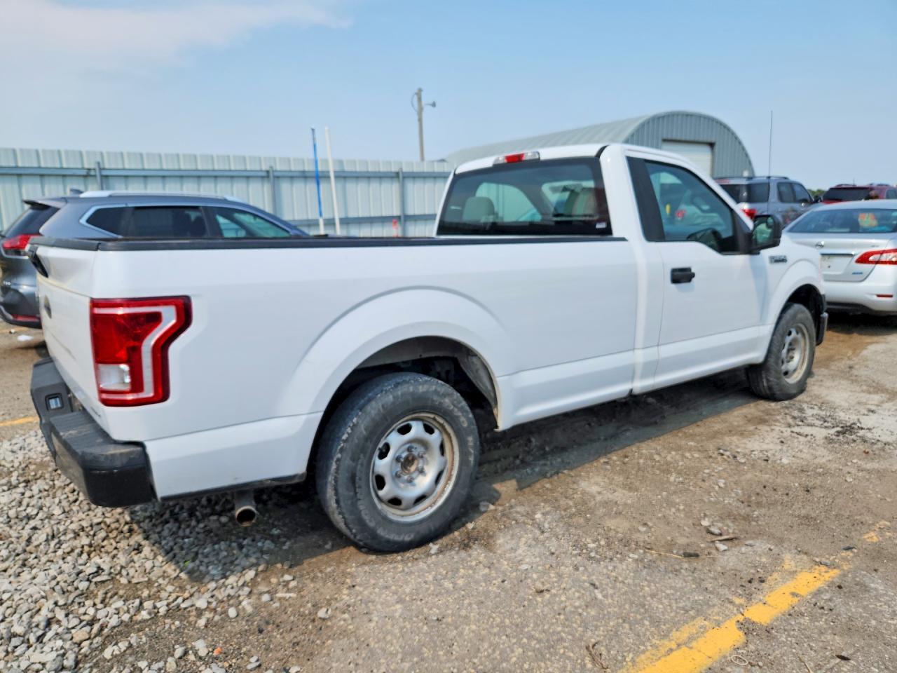 2016 Ford F150 - Image 3