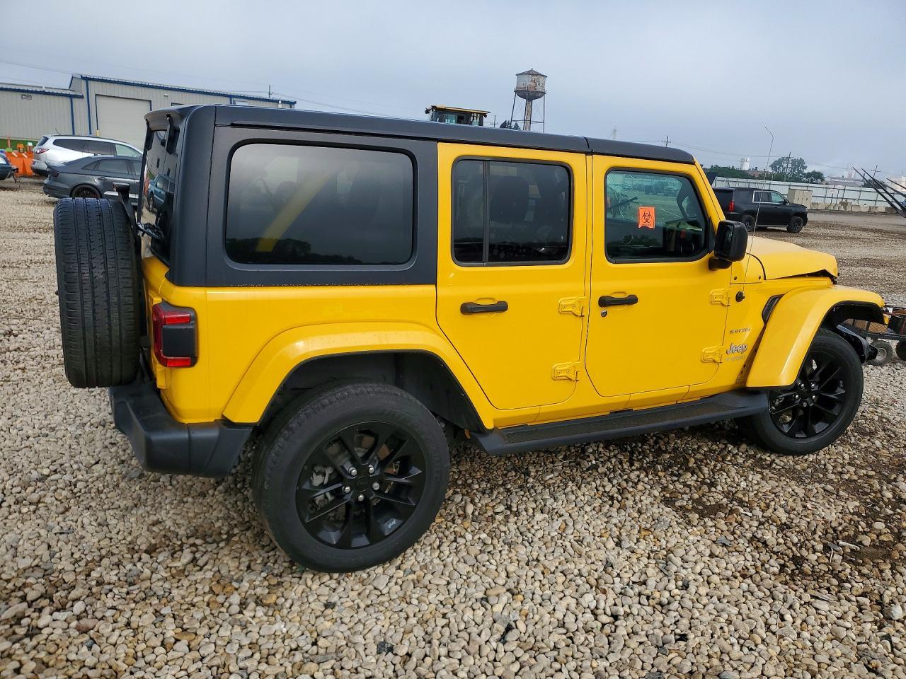 2021 Jeep Wrangler Unlimited Sahara 4Xe - Фото 3