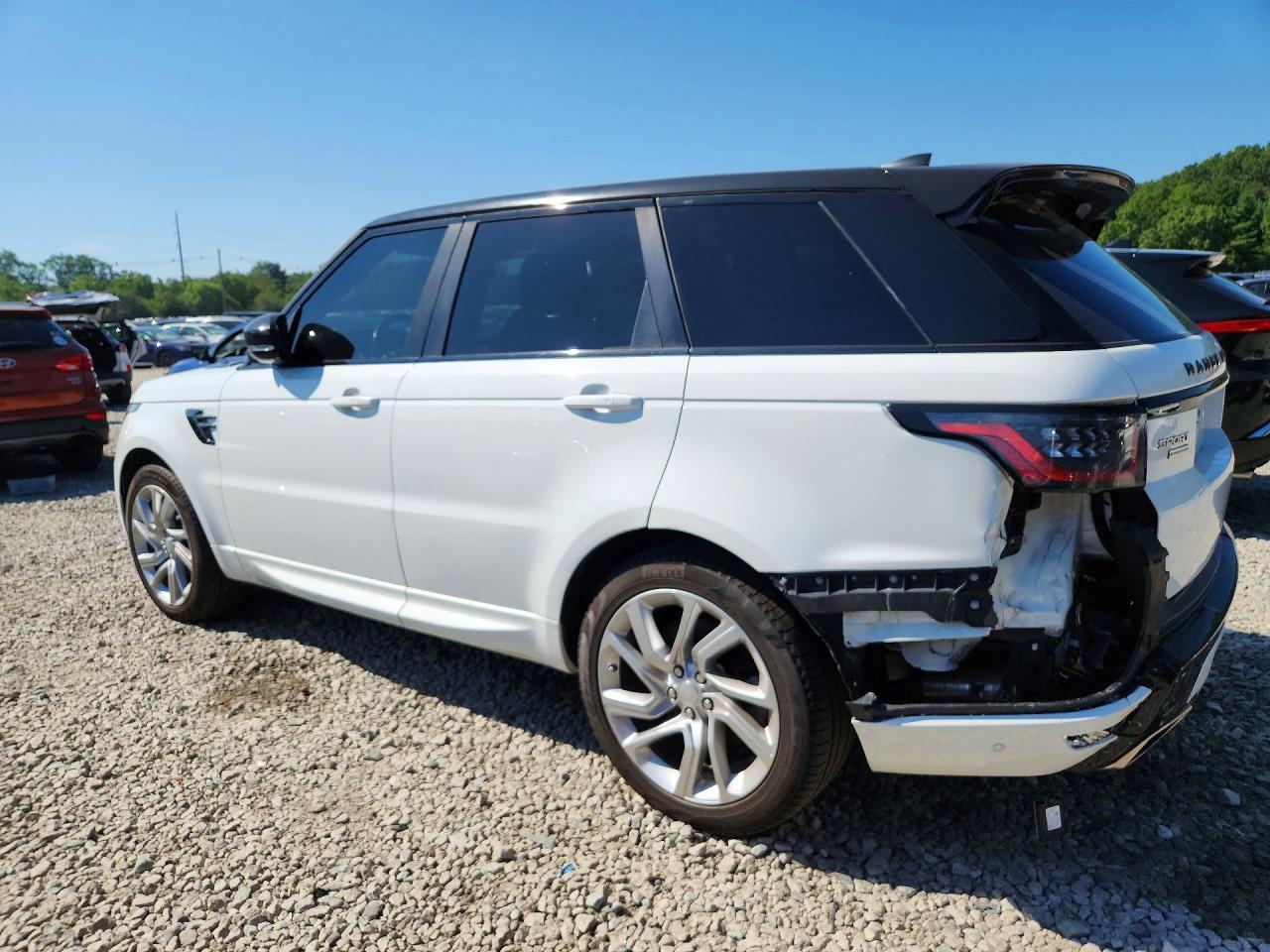 2019 Land Rover Range Rover Sport Supercharged Dynamic - Image 2