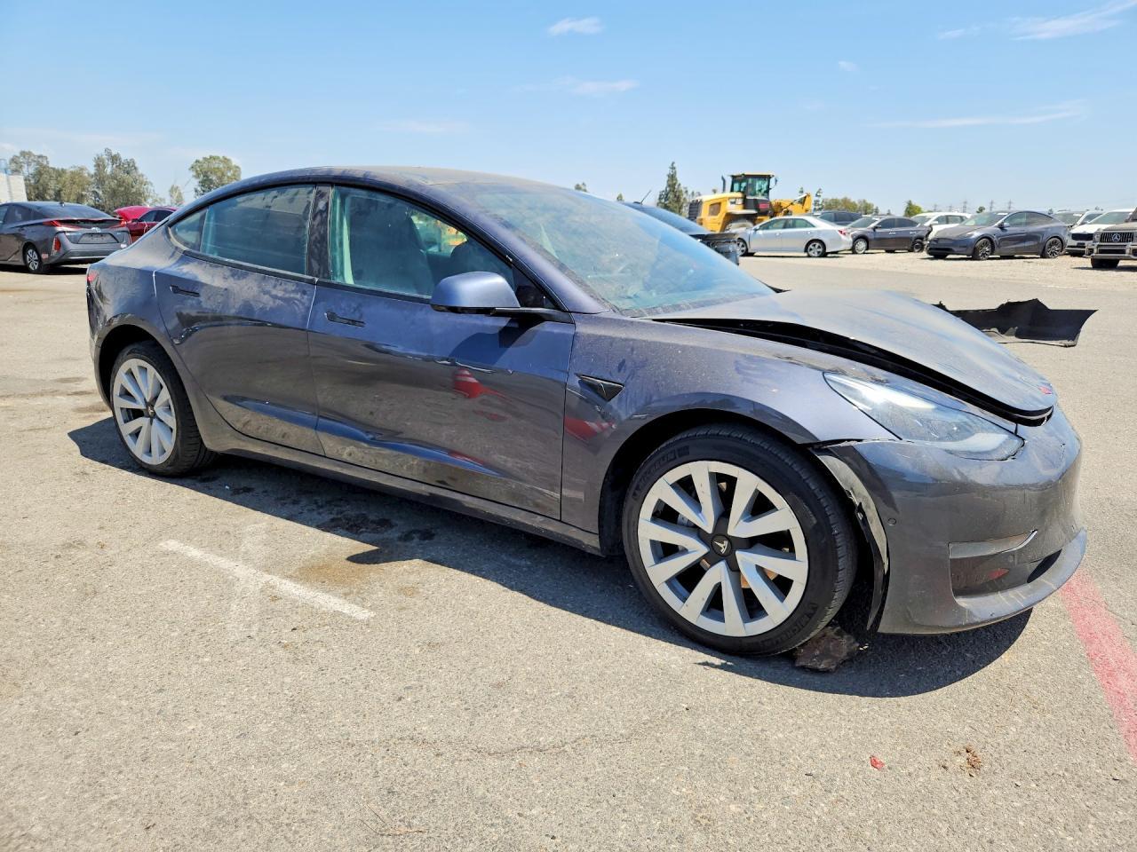 2021 Tesla Model 3 - Image 4