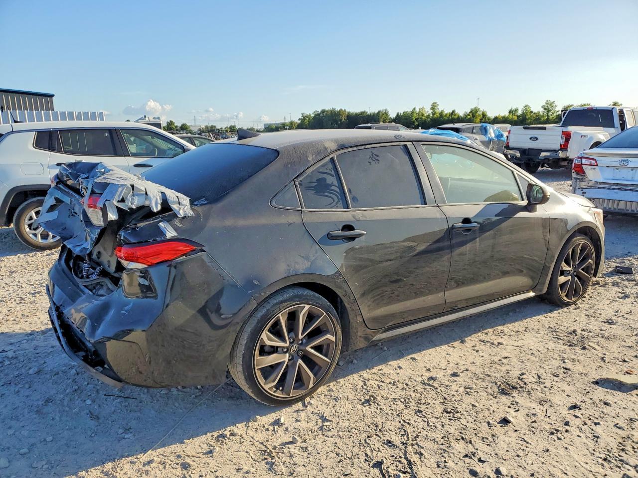 2020 Toyota Corolla Le - Image 3