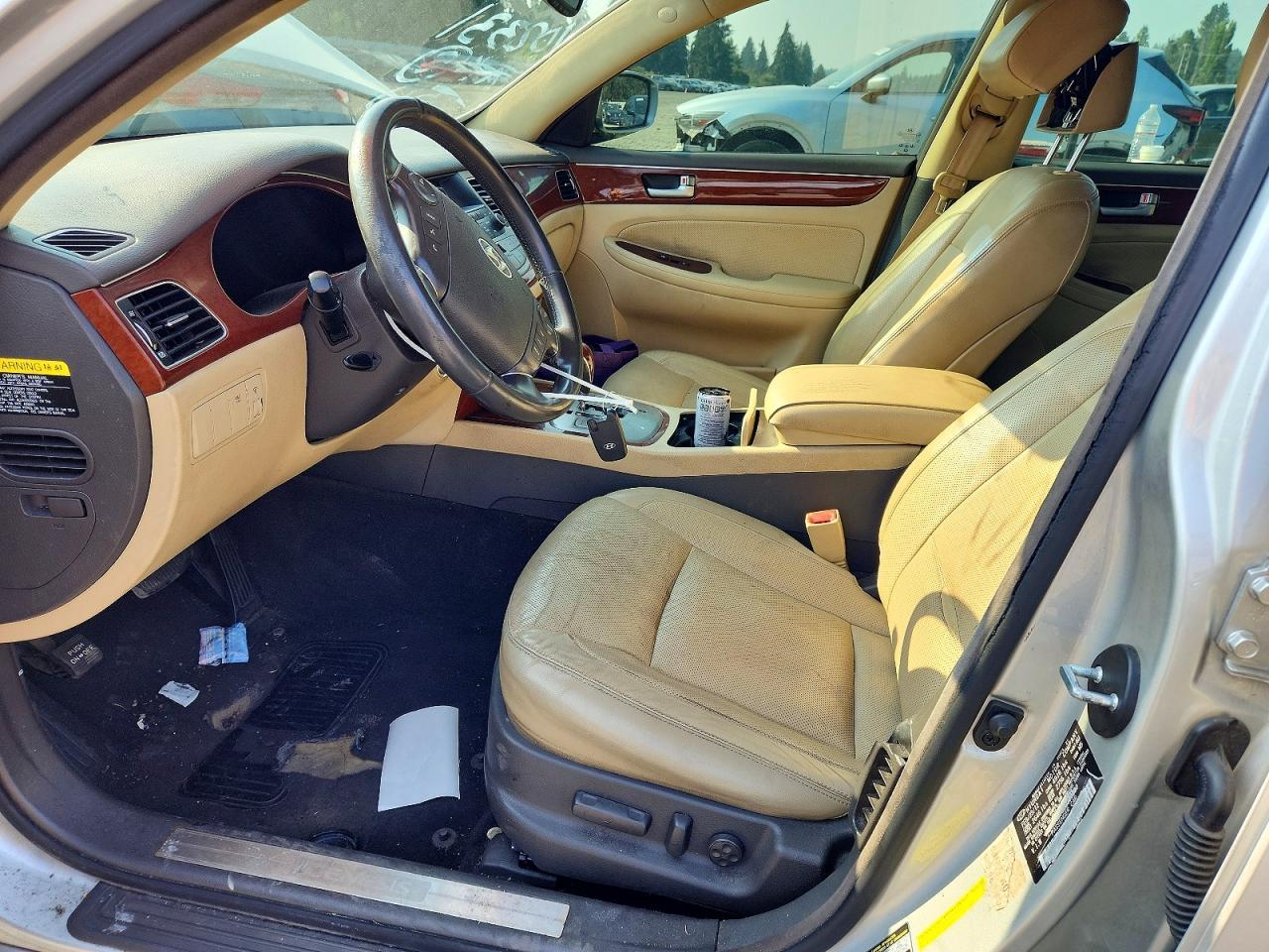 2012 Hyundai Genesis 3.8L - Image 7