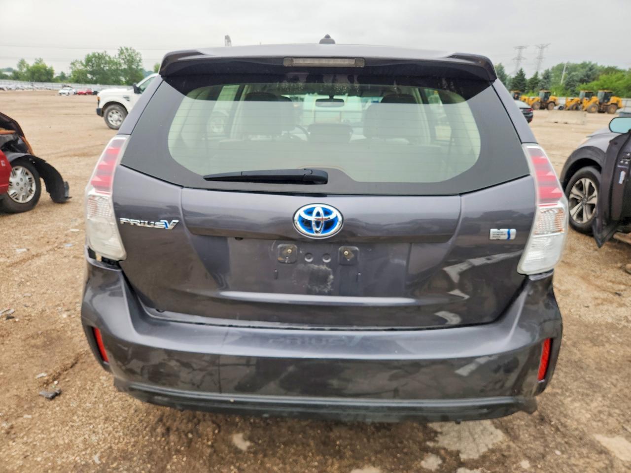 2015 Toyota Prius V Four - Фото 6