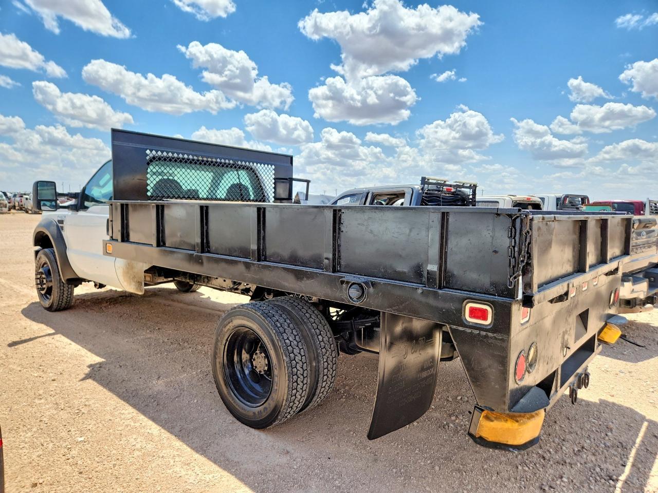 2010 Ford F450 Super Duty - Фото 2