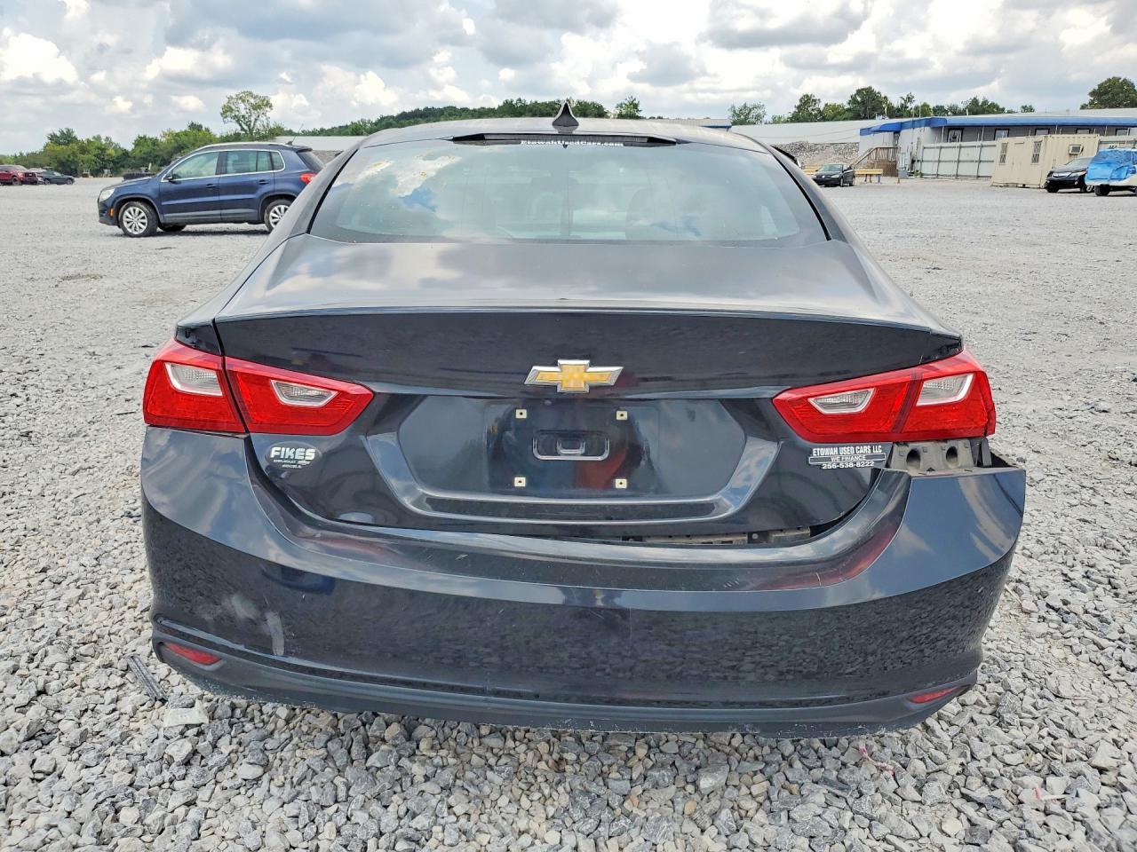 2017 Chevrolet Malibu Ls - Image 6