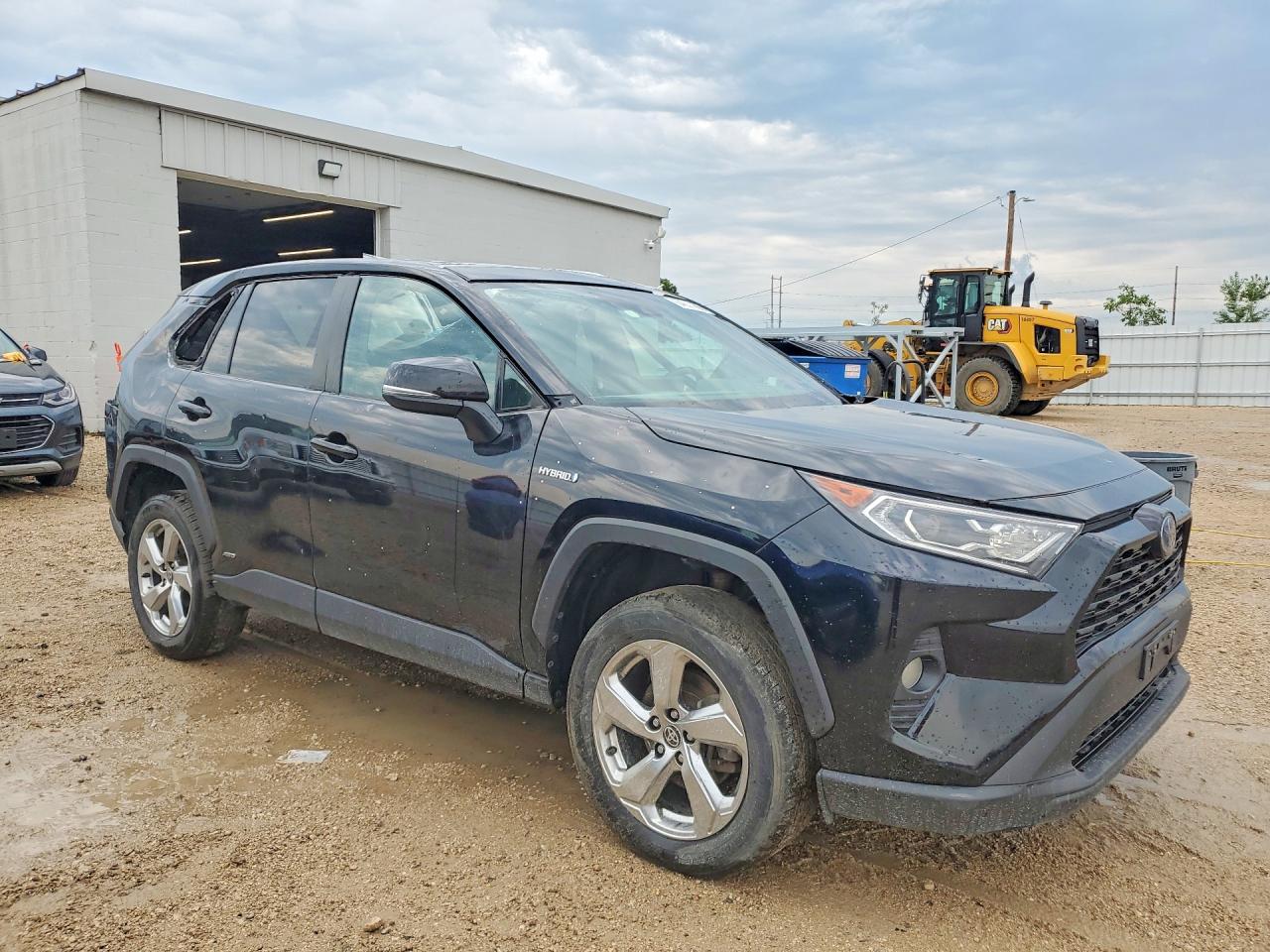 2021 Toyota Rav4 Hybrid Xle Premium - Image 4