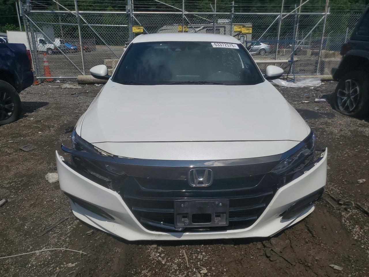 2020 Honda Accord Sport - Image 5