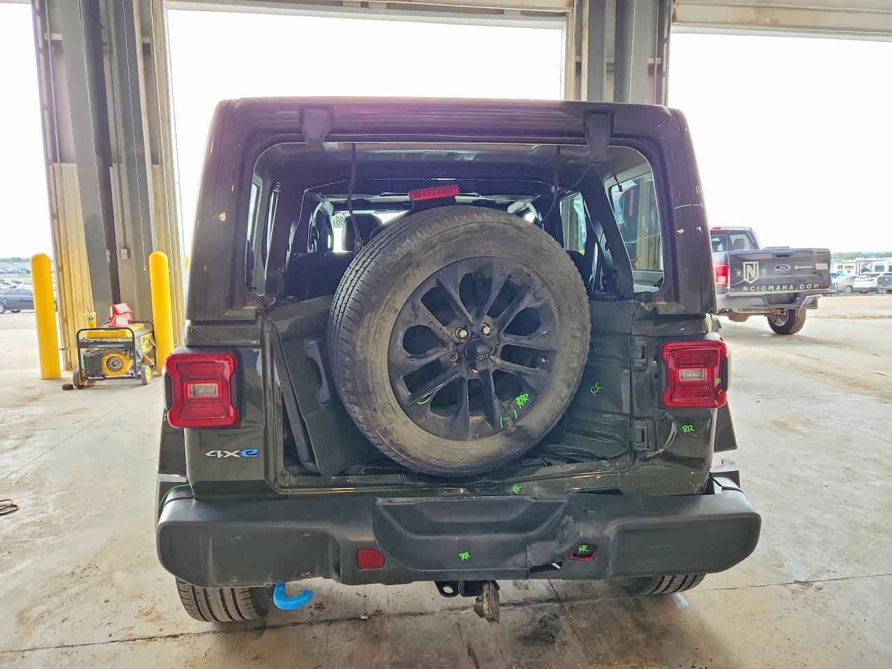 2023 Jeep Wrangler Sahara 4Xe - Image 6