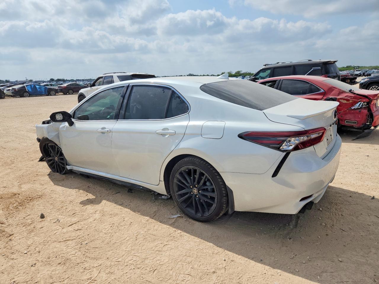 2023 Toyota Camry Xse - Image 2