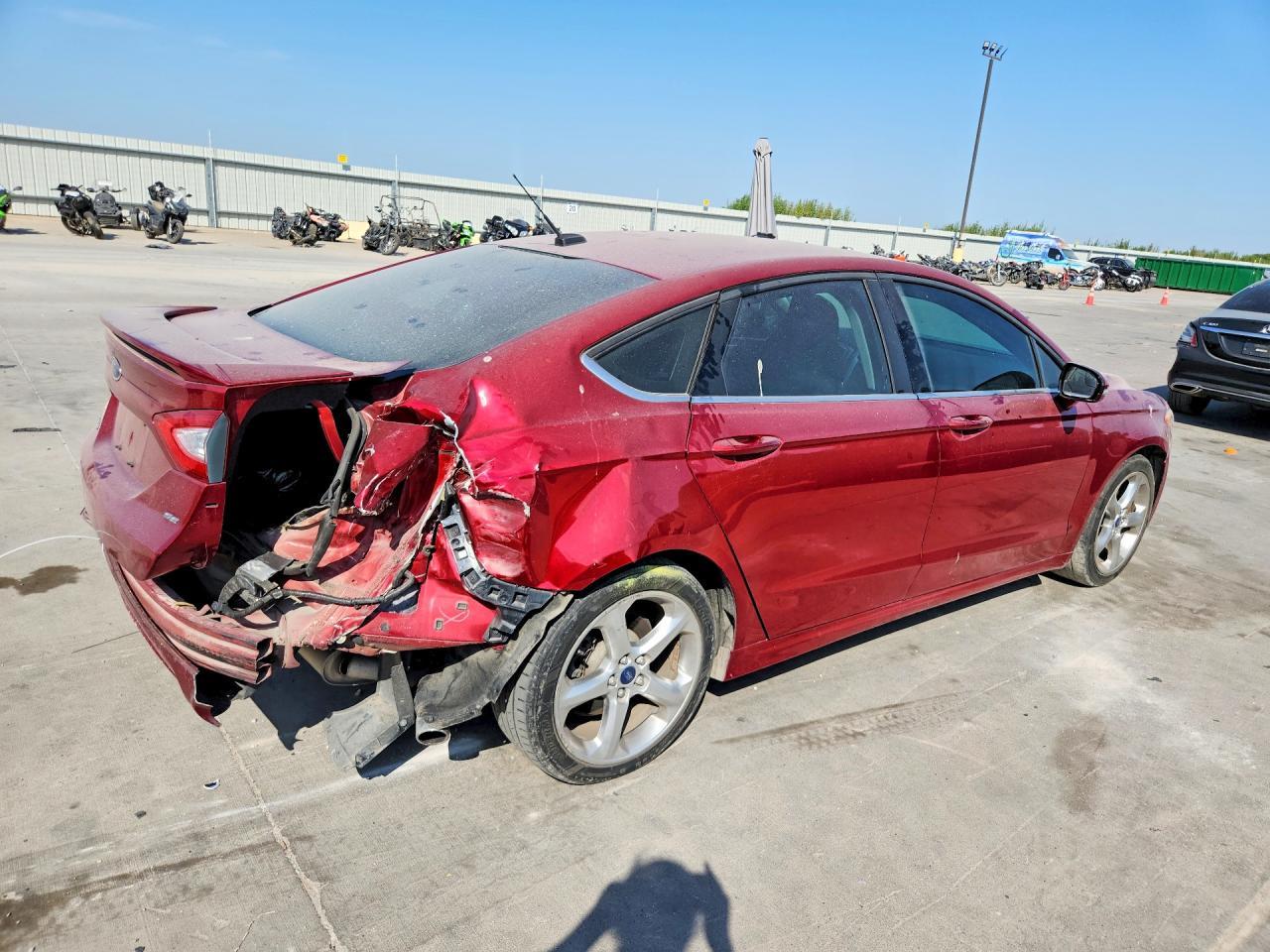 2015 Ford Fusion Se - Фото 3