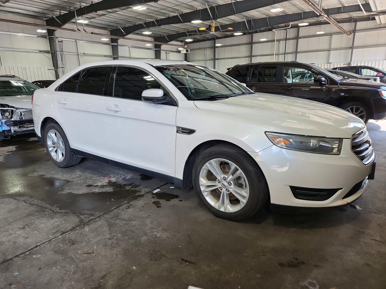 2014 Ford Taurus Sel - Фото 4