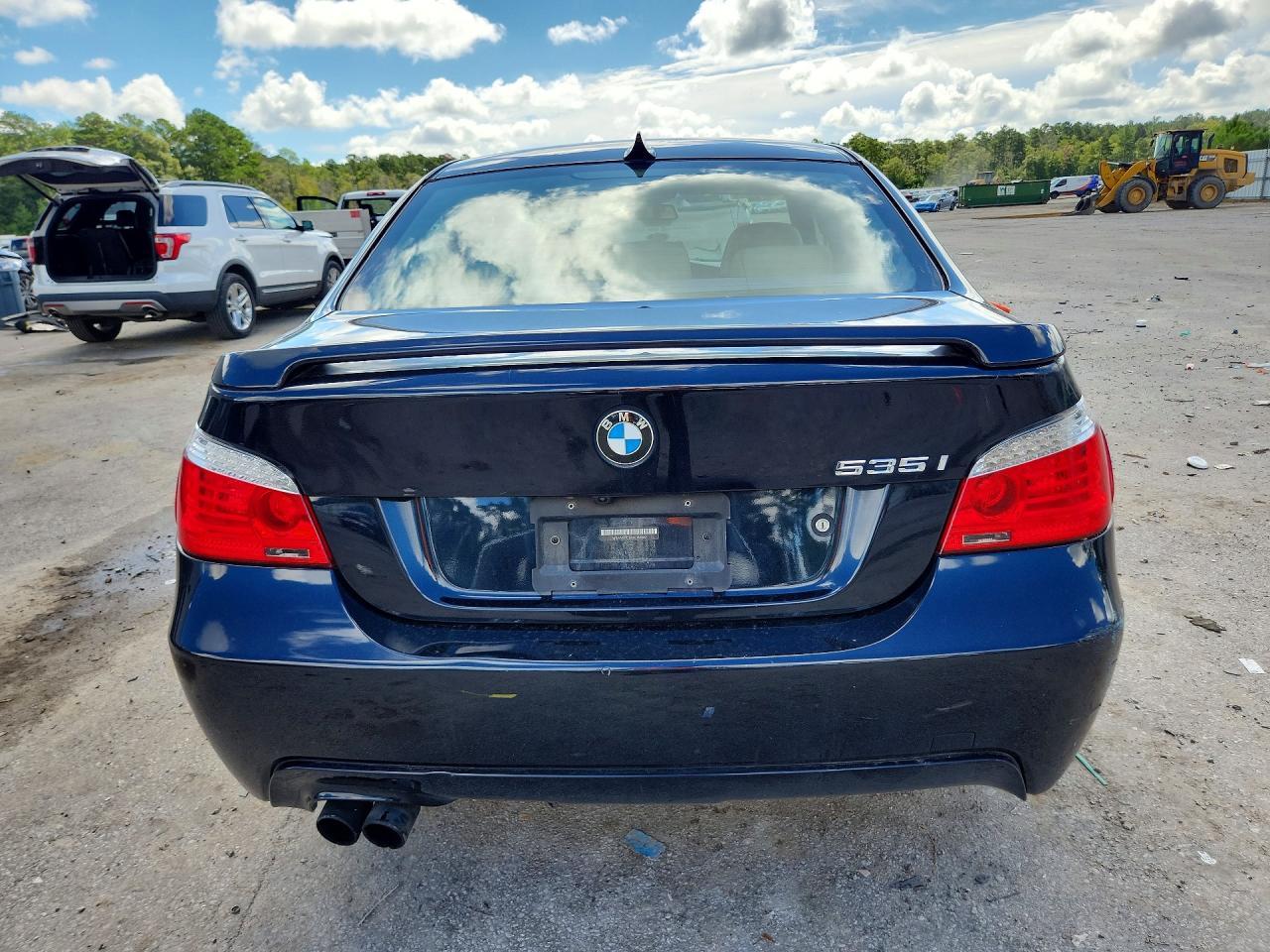 2010 BMW 535 I - Image 6