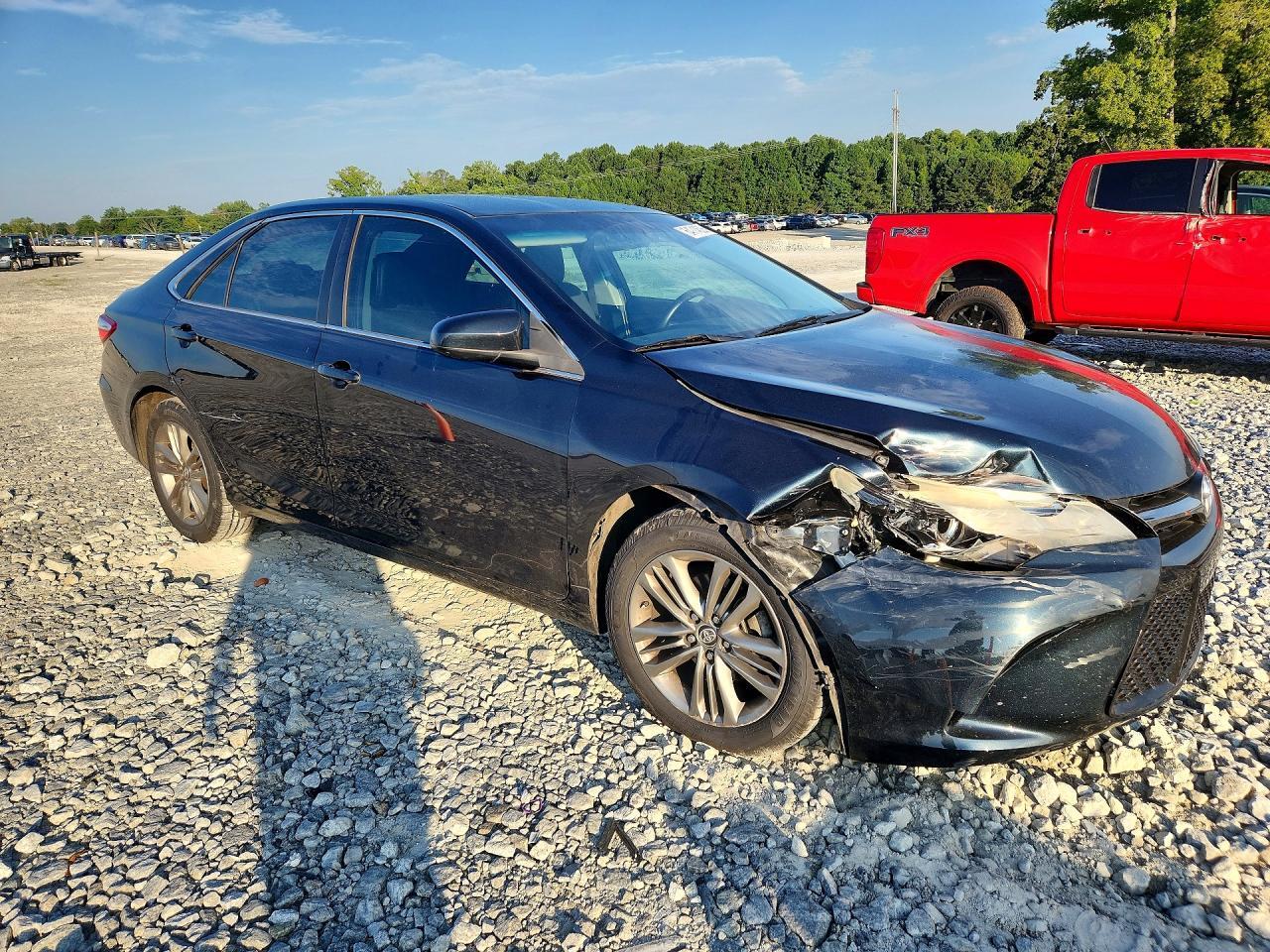 2016 Toyota Camry Se - Фото 4