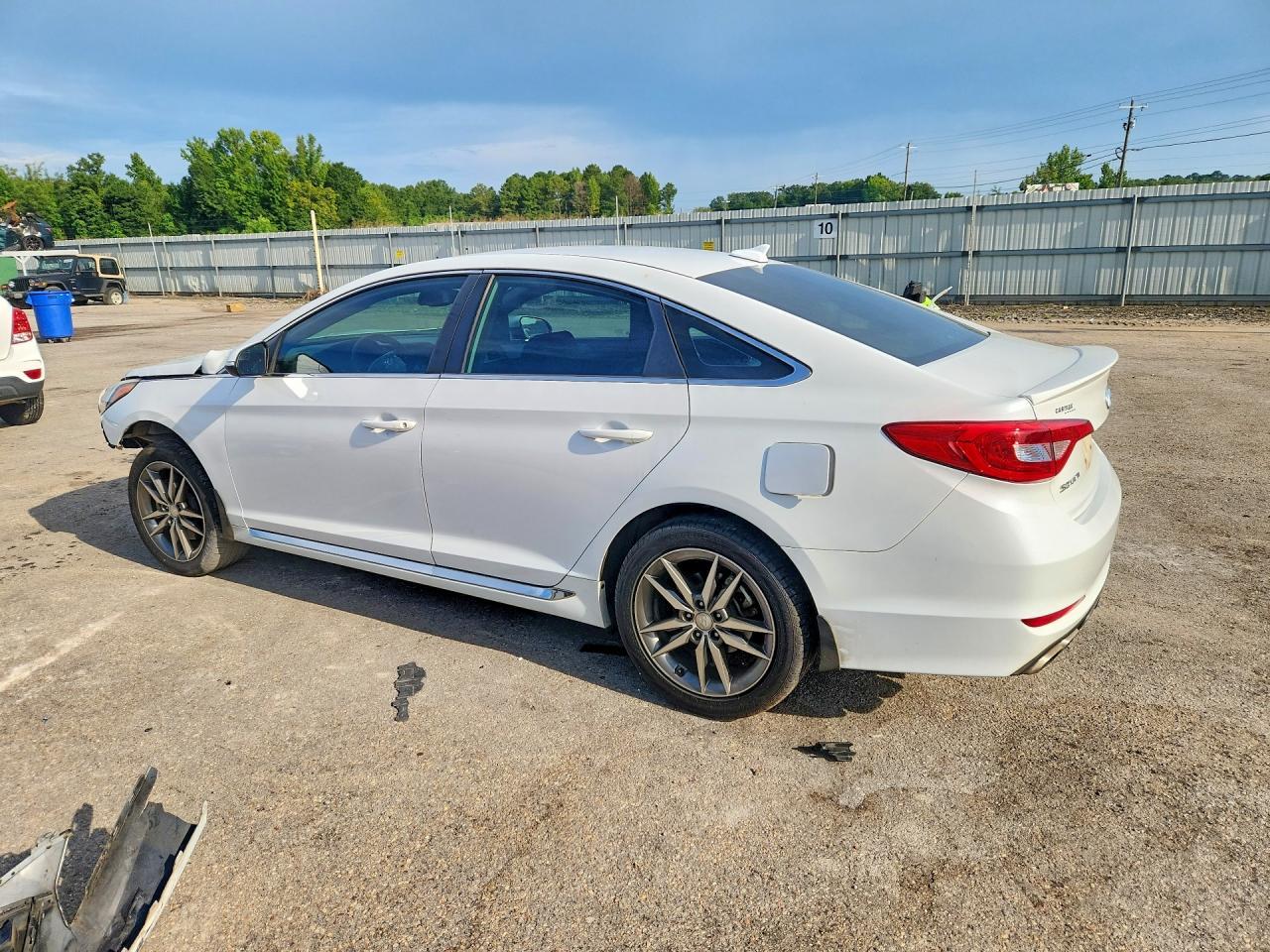 2017 Hyundai Sonata Sport 2.0T - Image 2