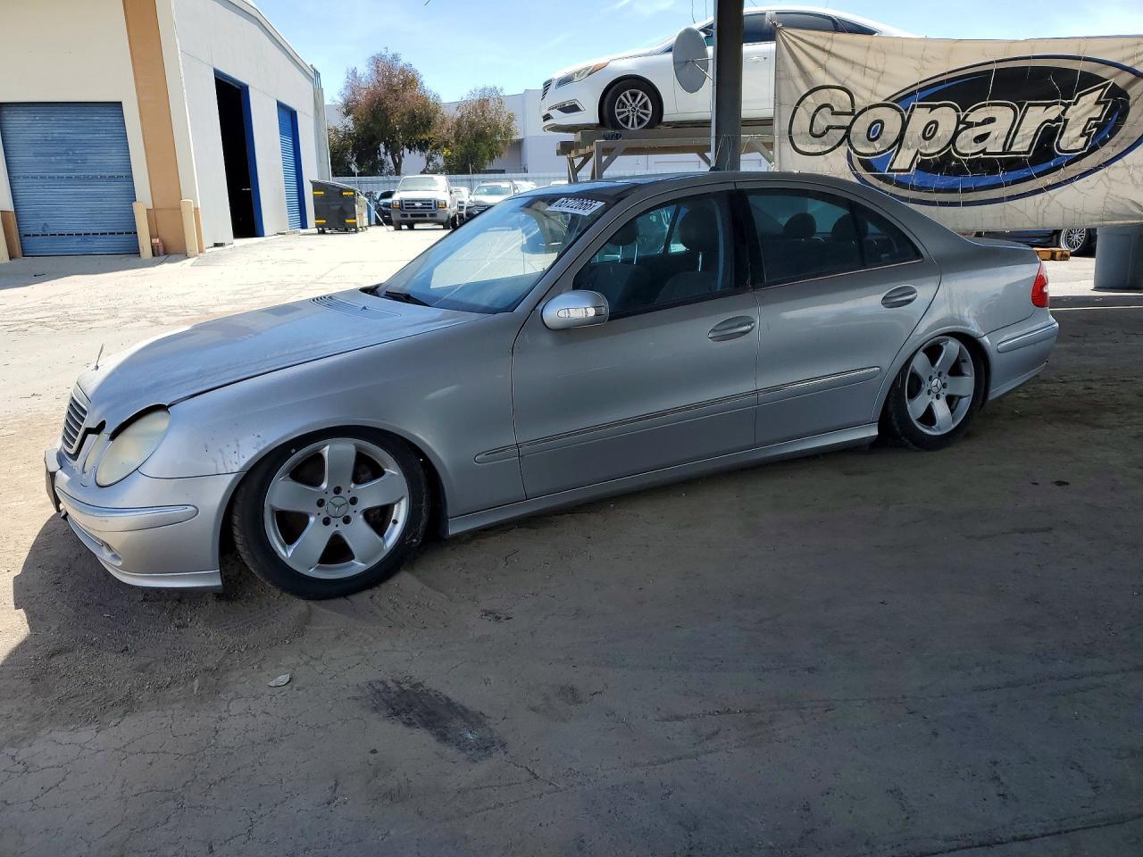 2005 Mercedes-Benz E 500
