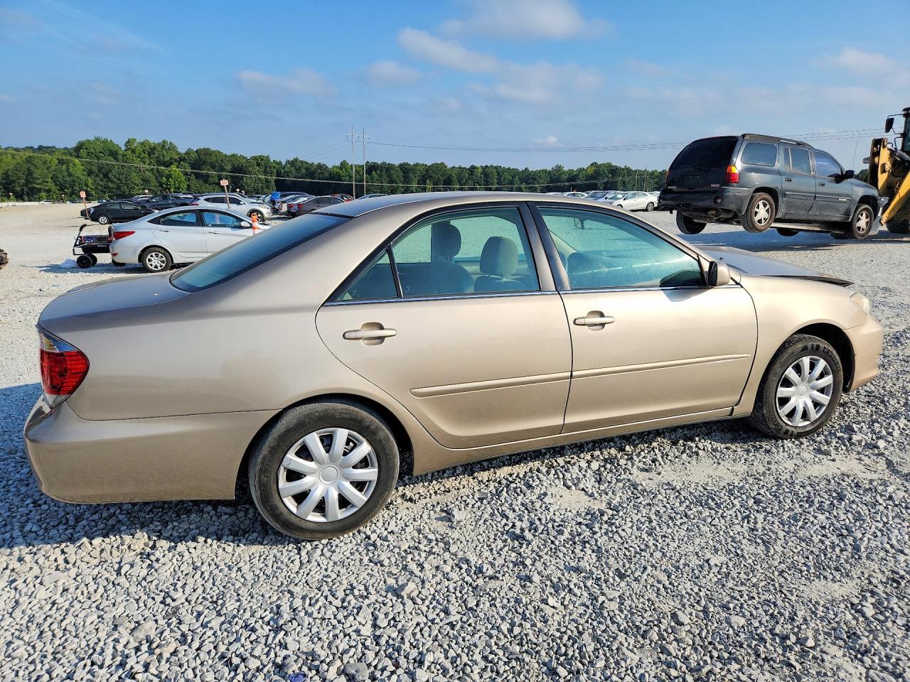 2005 Toyota Camry Le - Фото 3