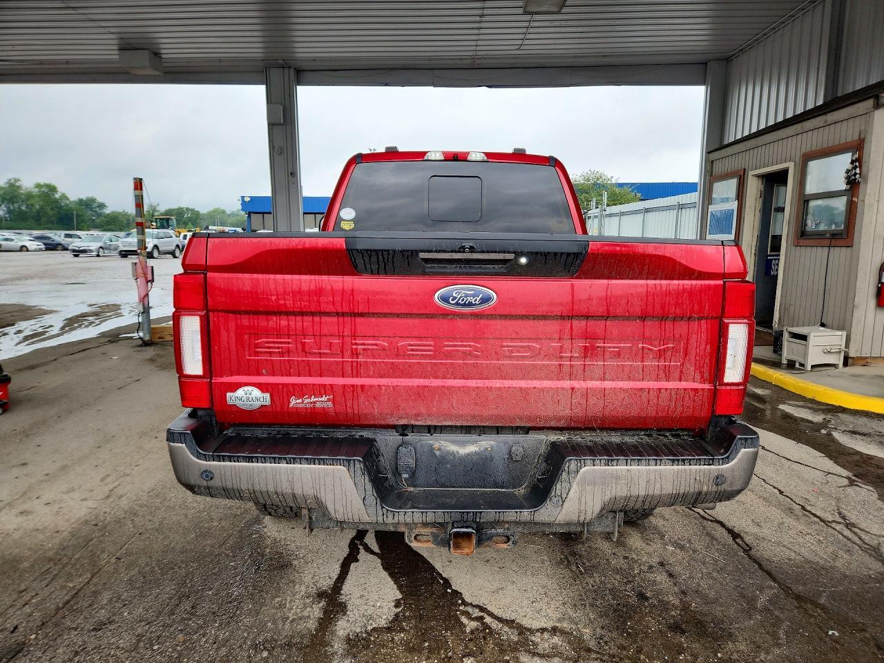 2022 Ford F250 Super Duty - Фото 6