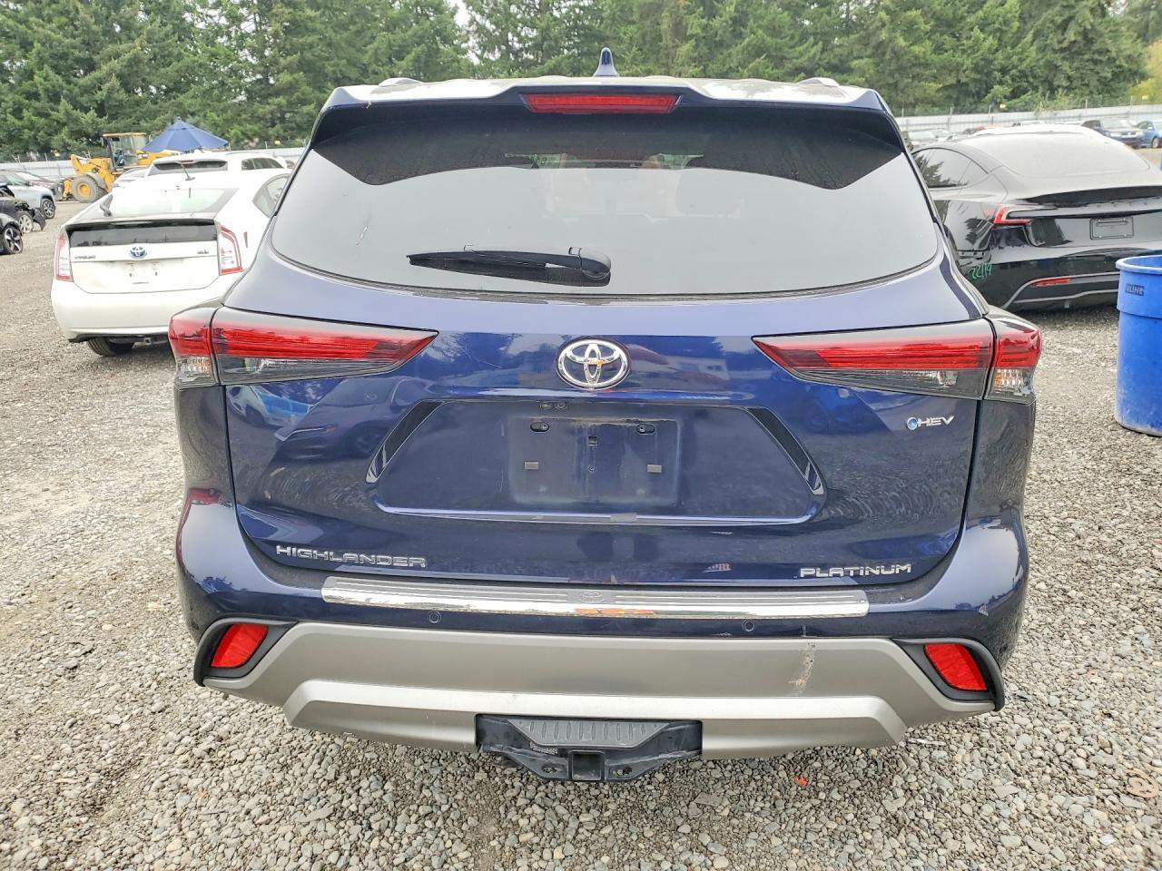 2025 Toyota Highlander Hybrid Platinum - Фото 6