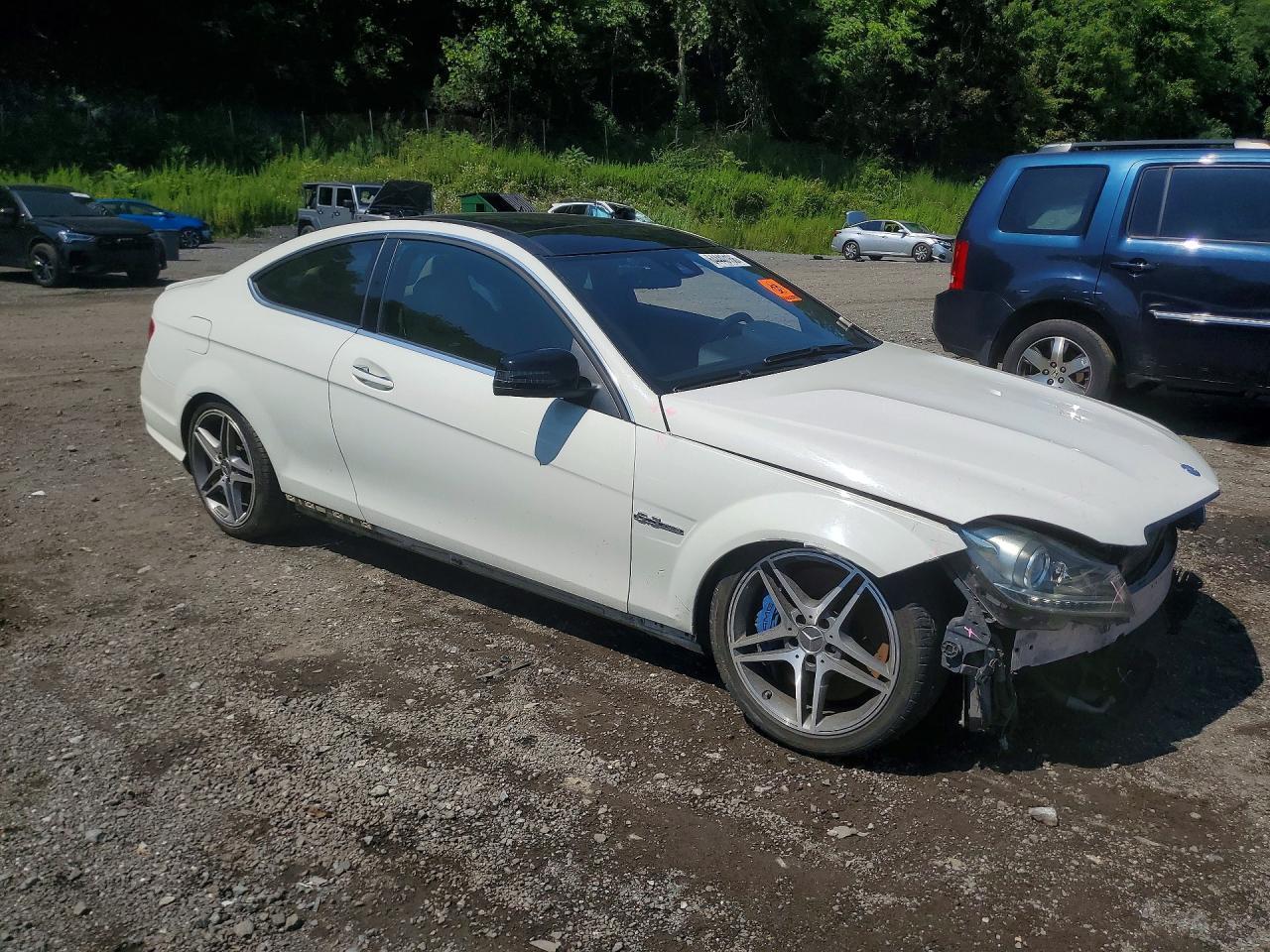 2012 Mercedes-Benz C 63 Amg - Фото 4