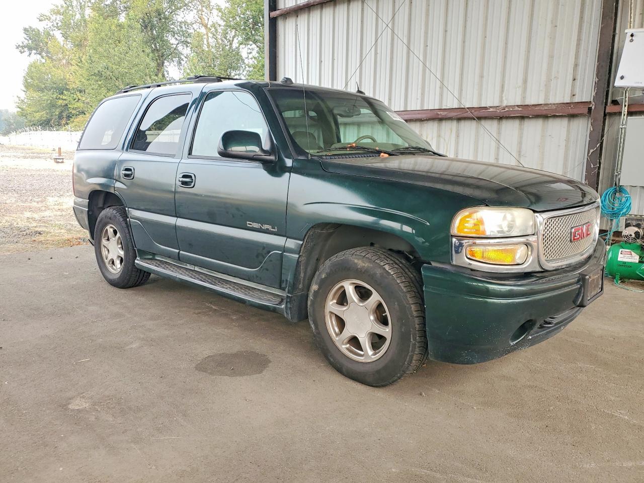 2004 GMC Yukon Denali - Фото 4