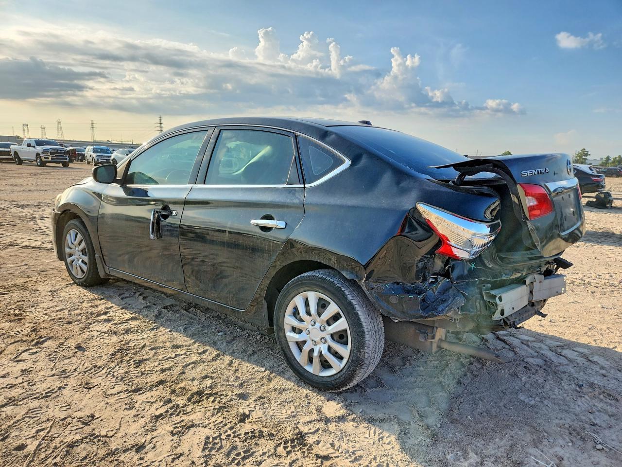 2016 Nissan Sentra Sv - Image 2
