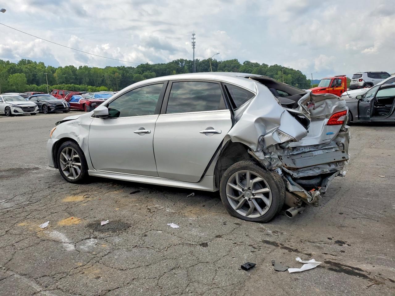 2014 Nissan Sentra Sr - Фото 2