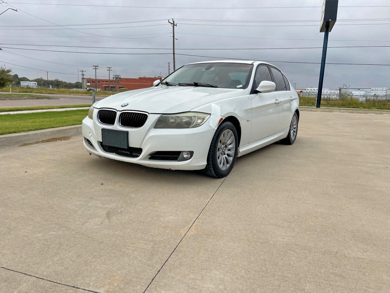 2011 BMW 328 I - Фото 2