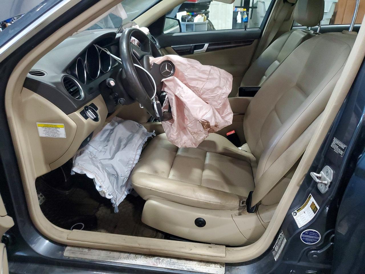 2014 Mercedes-Benz C 300 4Matic - Фото 7