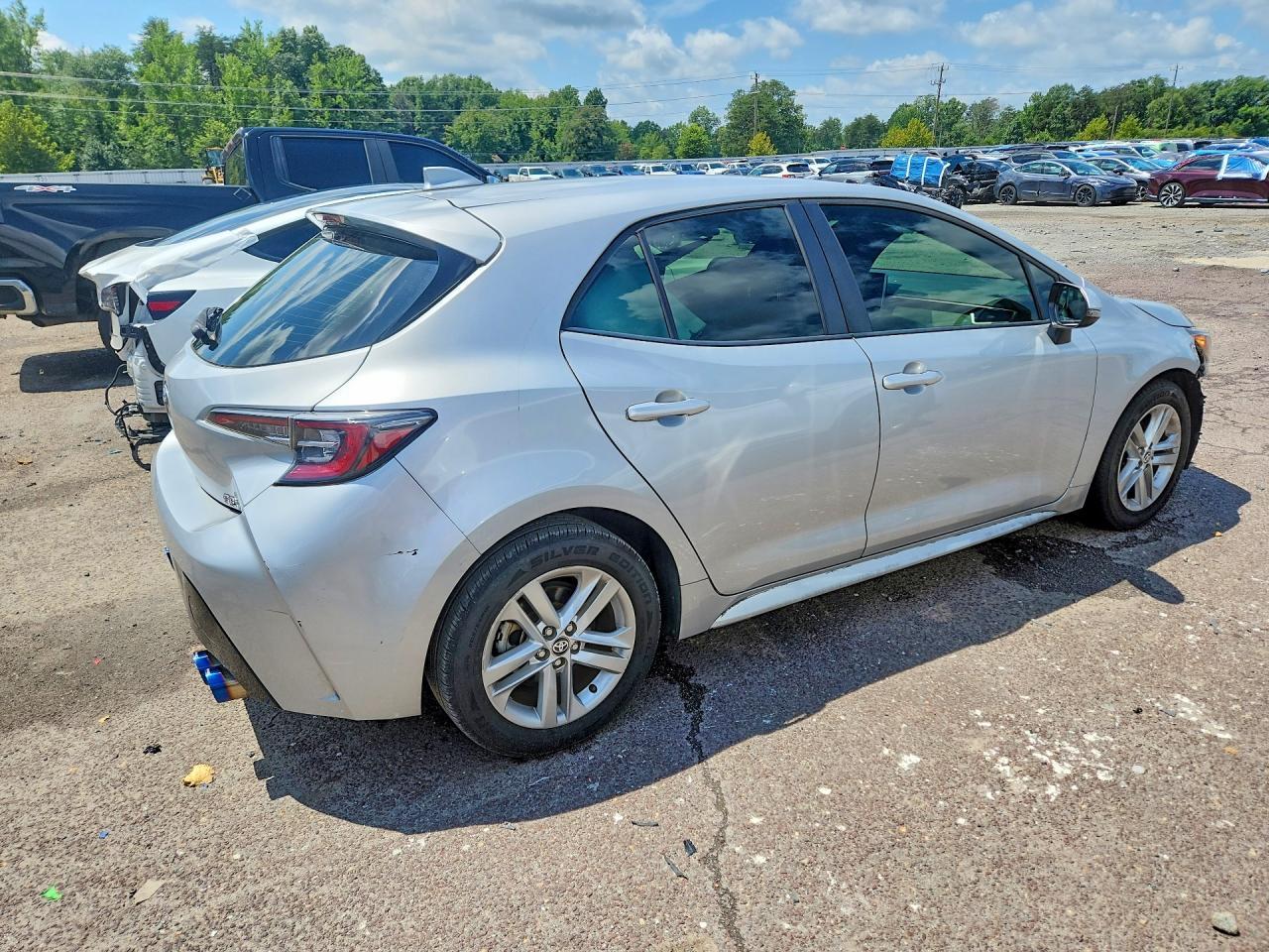 2019 Toyota Corolla Hatchback Se - Фото 3
