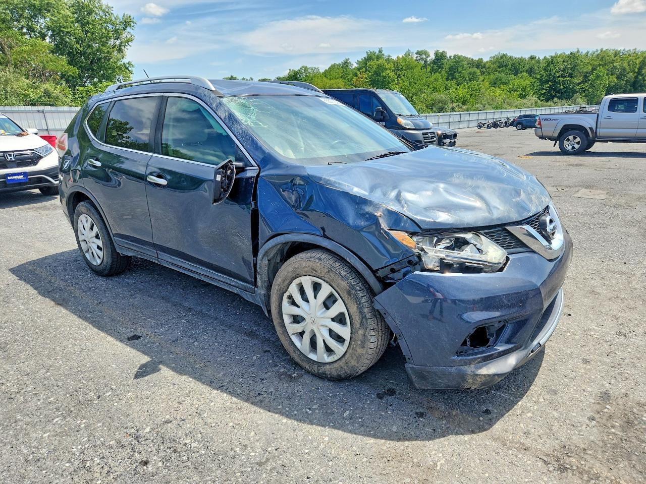 2016 Nissan Rogue S - Фото 4
