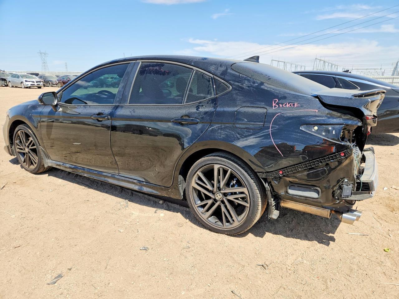 2026 Toyota Camry Xse - Фото 2