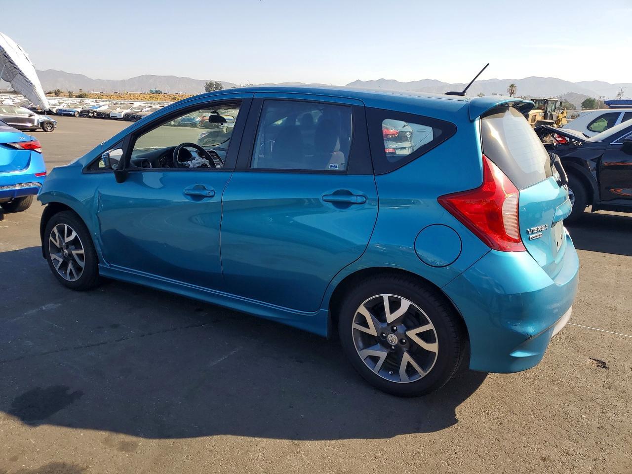2015 Nissan Versa Note Sr - Фото 2