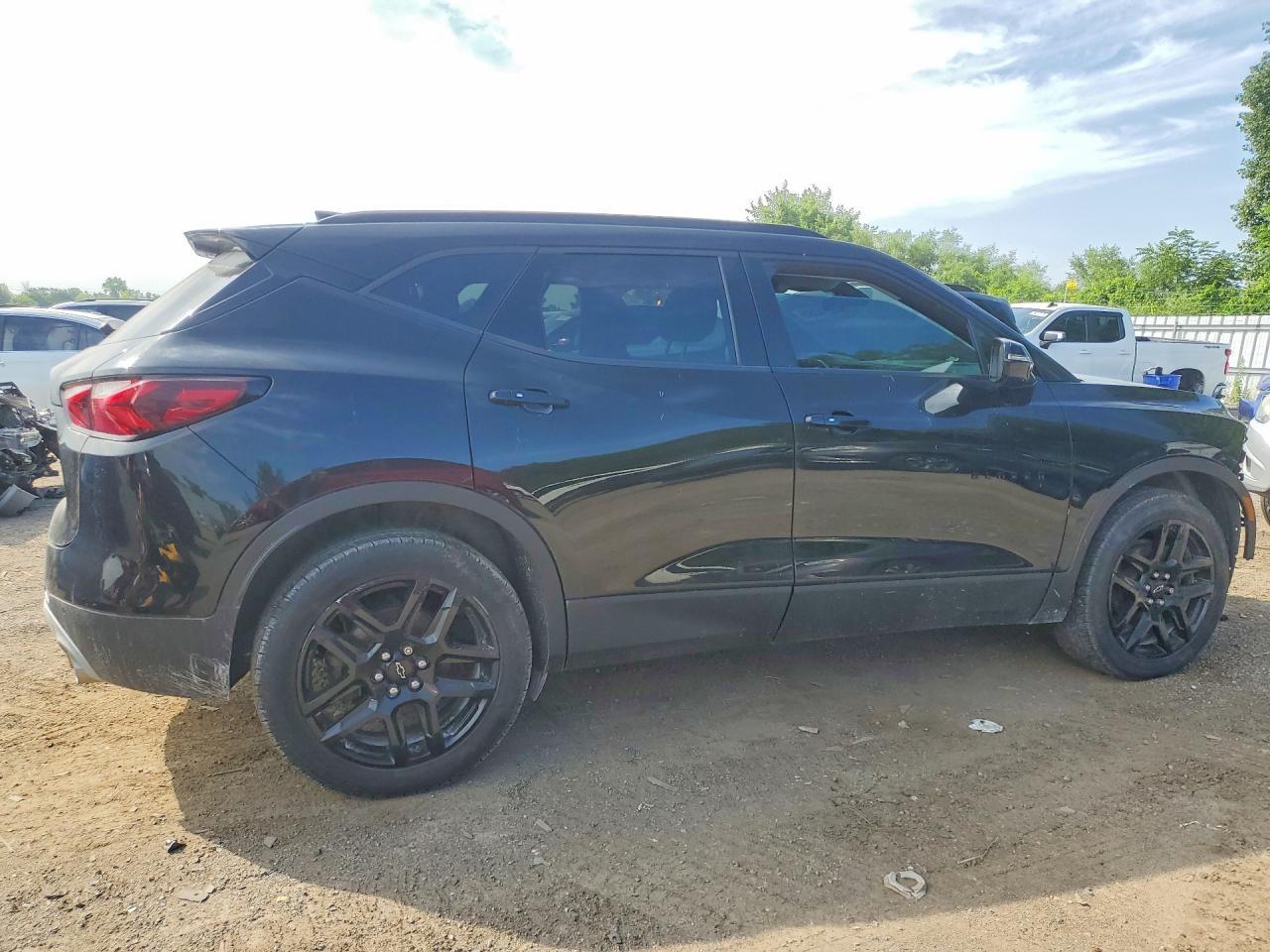 2021 Chevrolet Blazer 2Lt - Фото 3