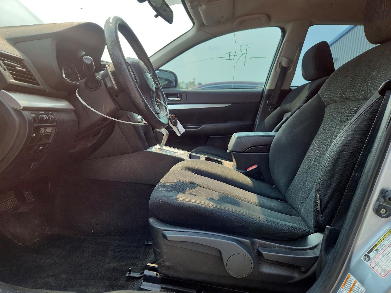 2014 Subaru Outback 2.5I - Image 7