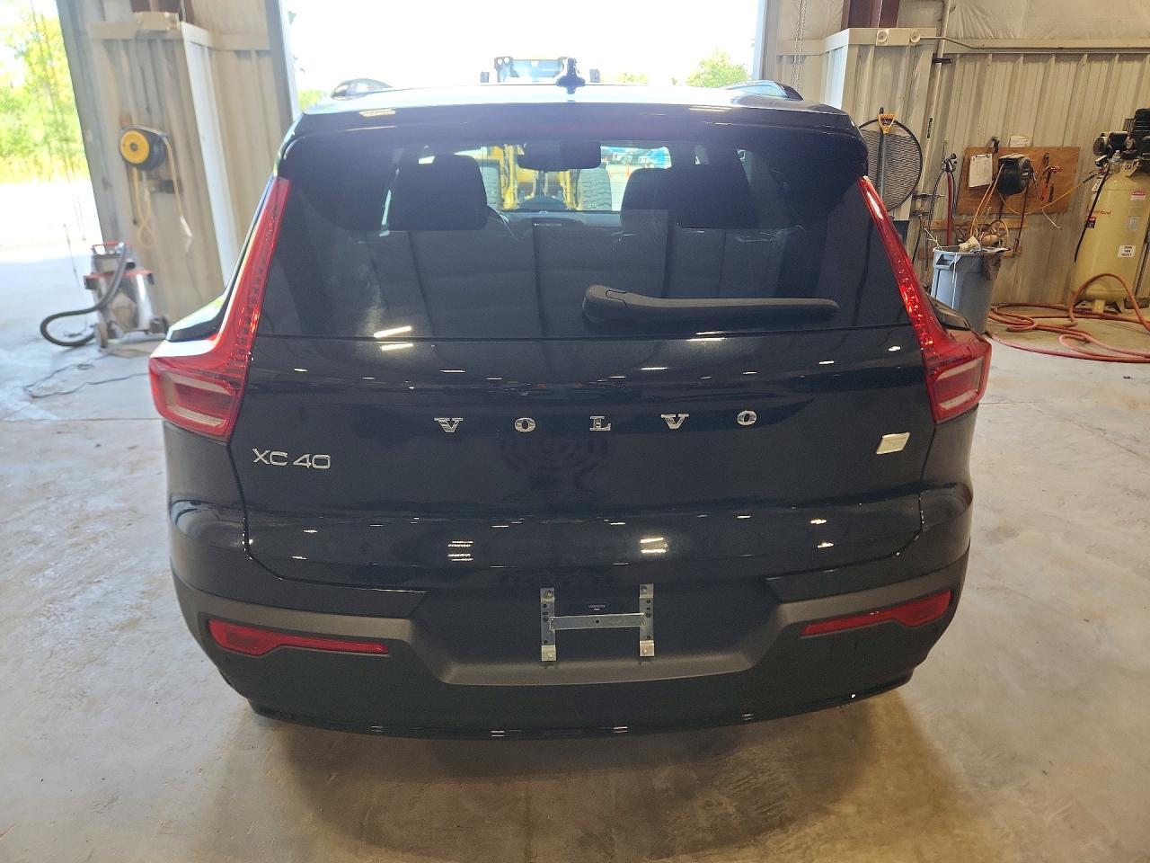 2024 Volvo Xc40 Recharge Core - Фото 6