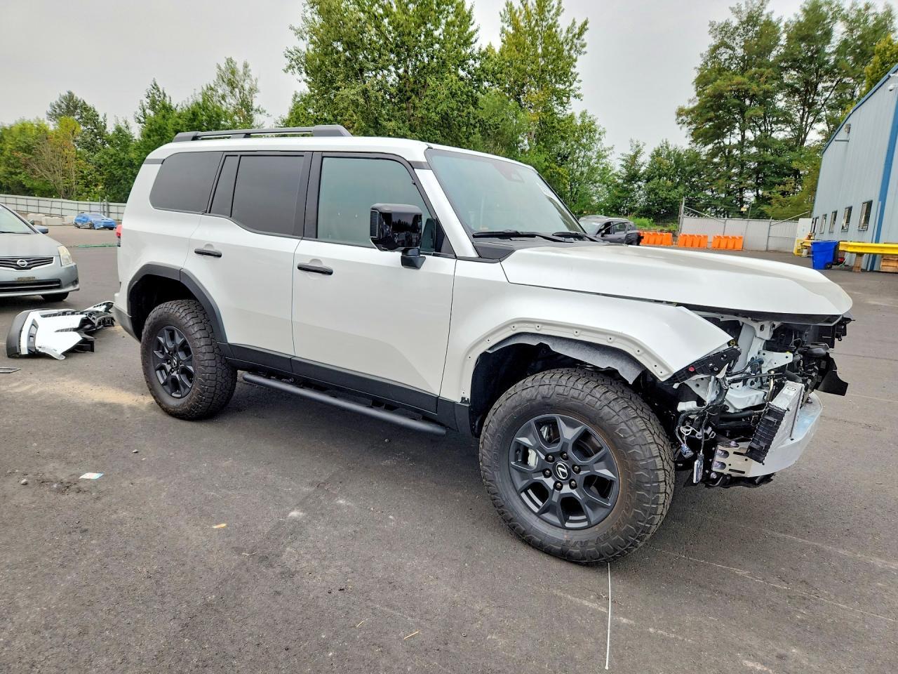 2026 Lexus Gx 550 Overtrail+ - Image 4