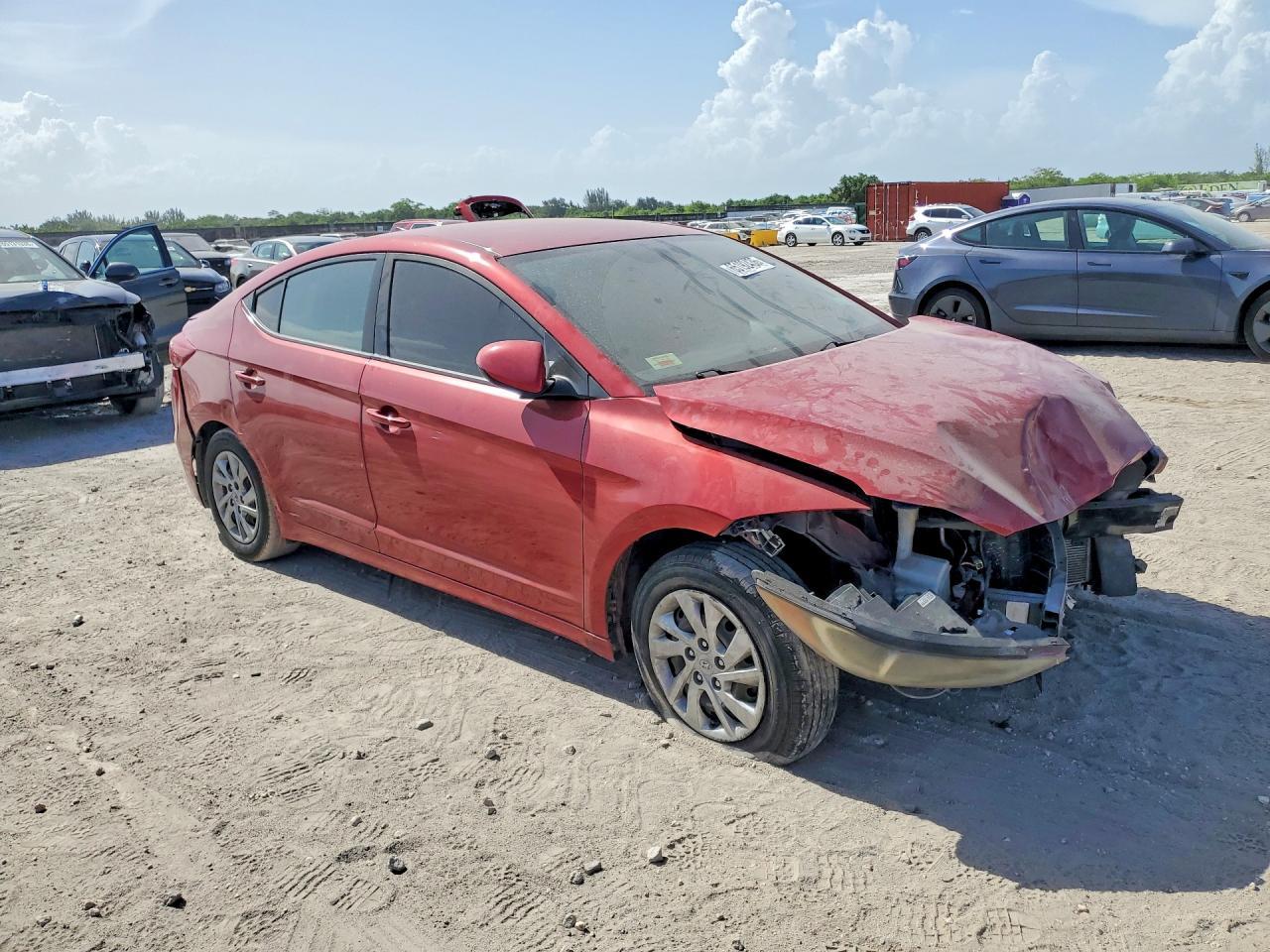 2017 Hyundai Elantra Se - Фото 4
