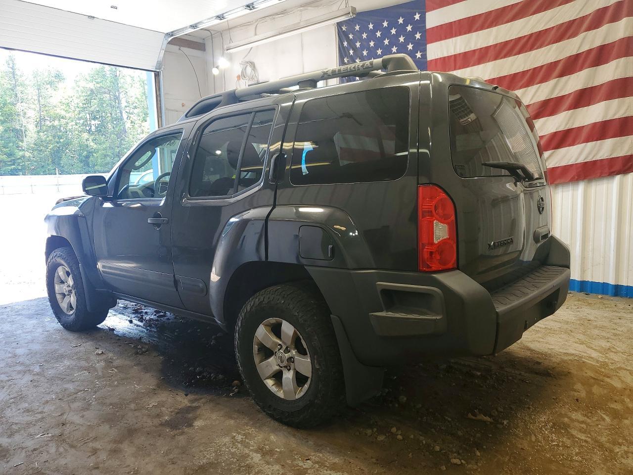 2012 Nissan Xterra X - Фото 2