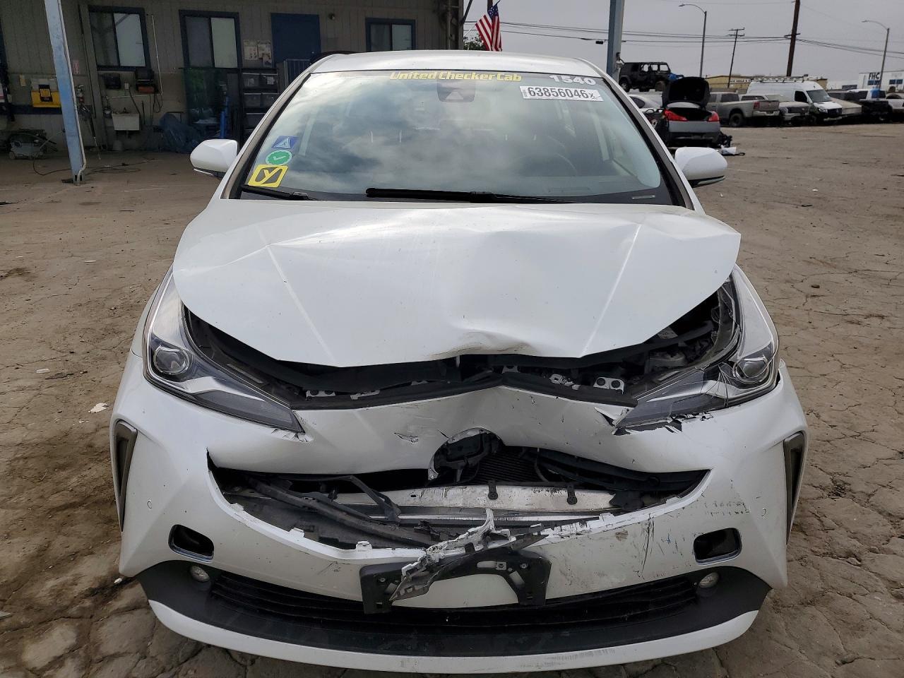 2021 Toyota Prius Ltd - Фото 5