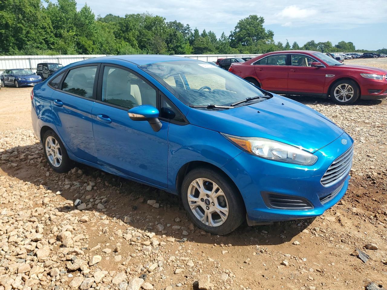 2014 Ford Fiesta Se - Фото 4