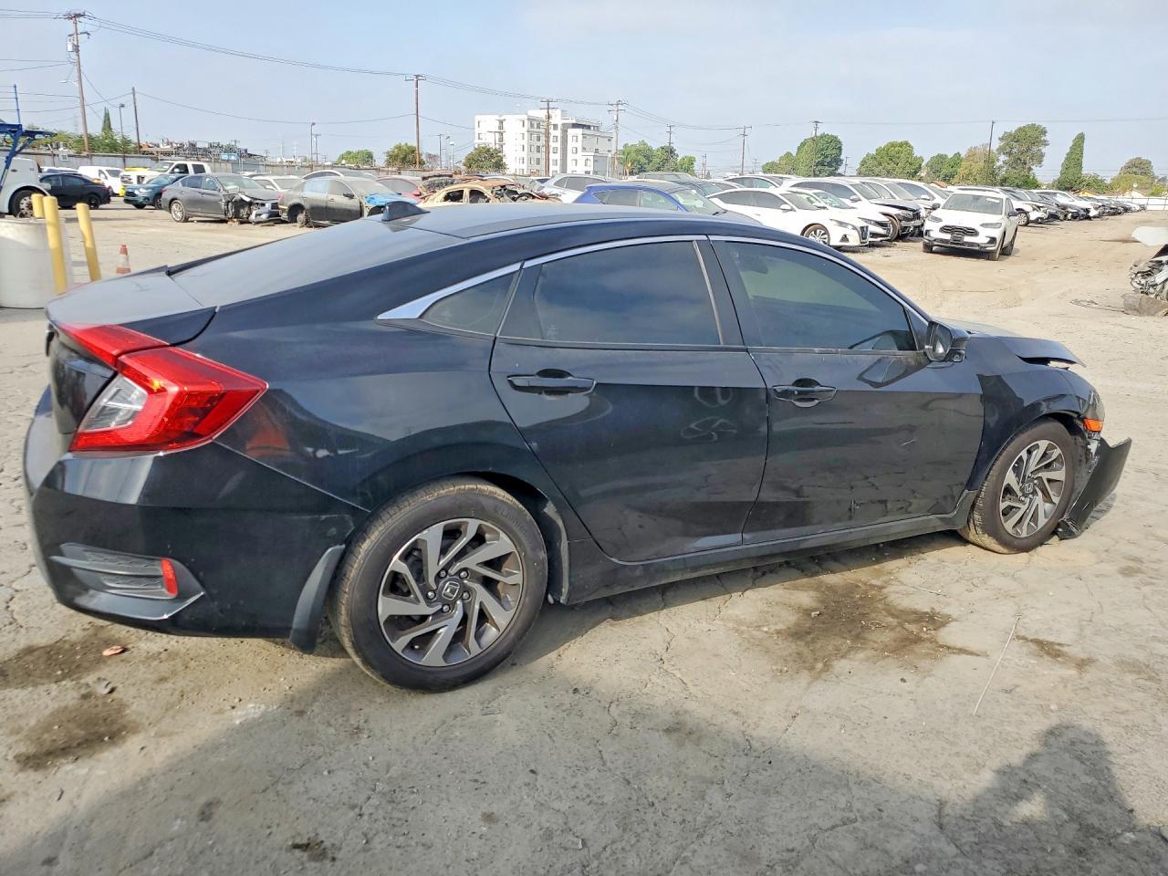 2016 Honda Civic Ex - Image 3